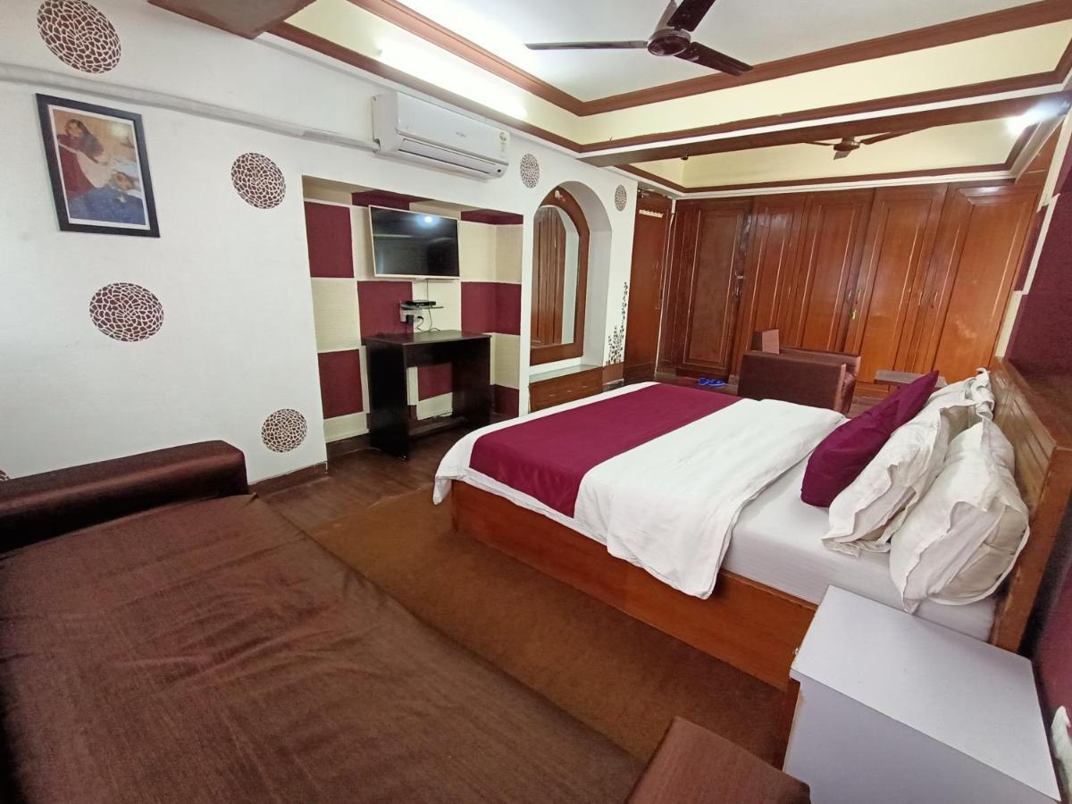 Kalpataru Hometel Mumbai Exterior foto